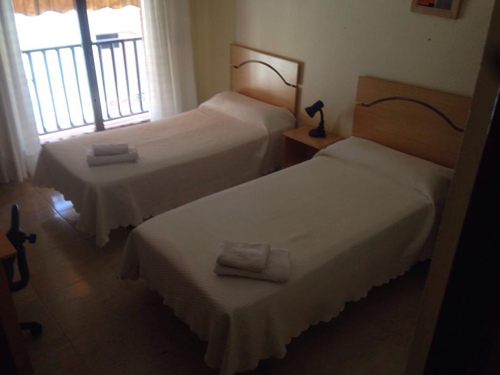 Hostal Jose Luis Brunete Exterior foto